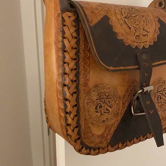 handmade leather bag from Mexico - Picture 4 of 6